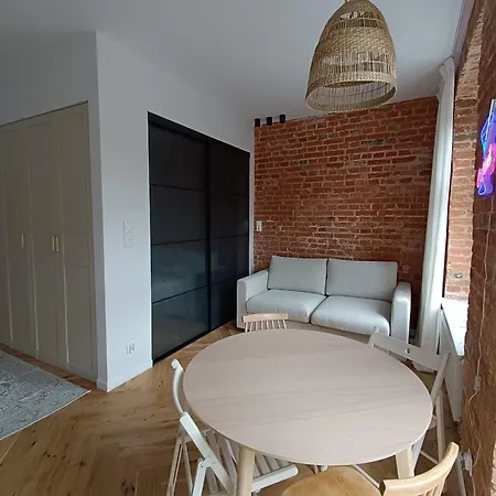 Apartment No 20