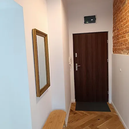 Apartment No 20